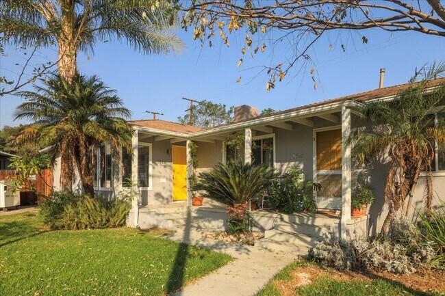 Foto del edificio - 1020 S Bruce Ln