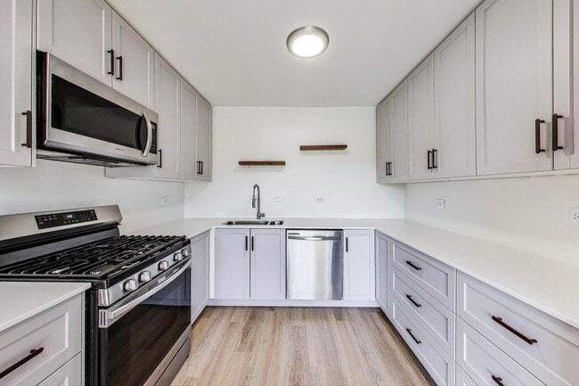 Foto del edificio - 600 S York St