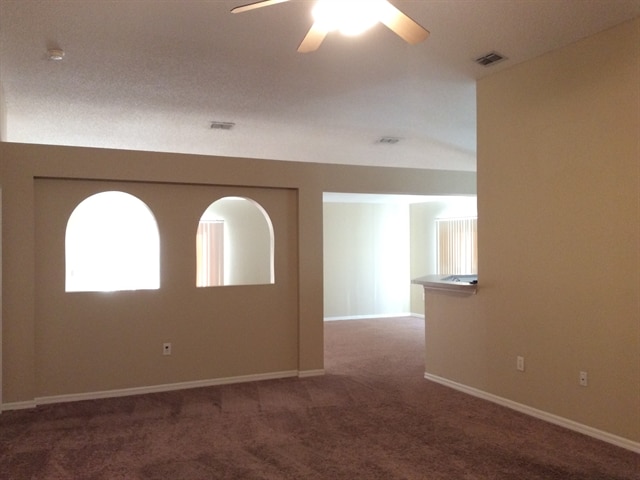 Building Photo - 1068 Amanda Kay Cir