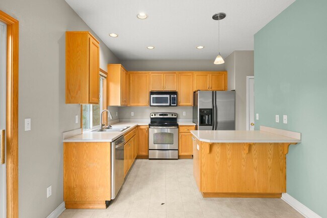 Foto del edificio - Fantastic Location - Beaverton 3 Bedroom, 2.5 Bath Townhome