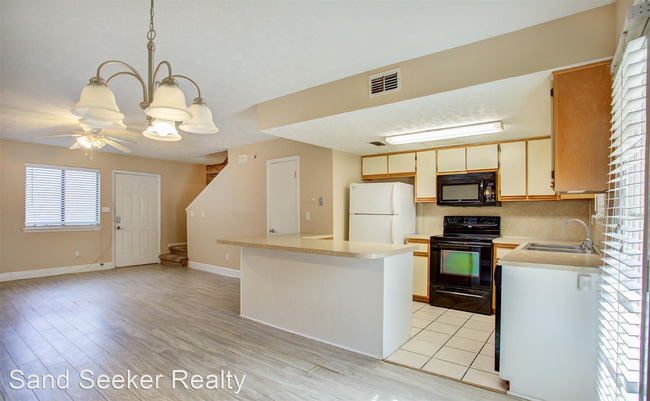 Building Photo - 2 br, 2.5 bath House - 148 Abbie Lane