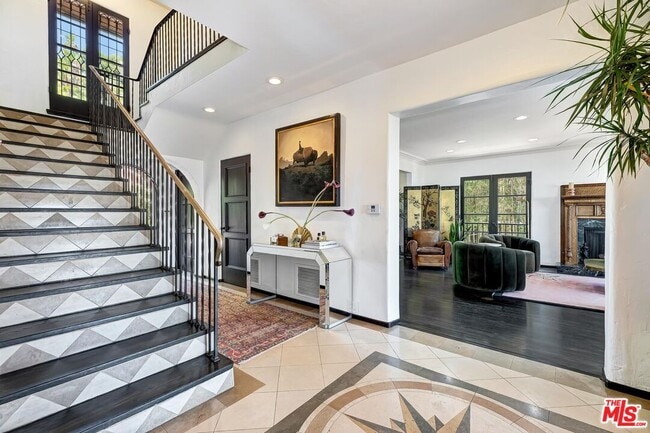 Foto del edificio - 2441 Chislehurst Dr