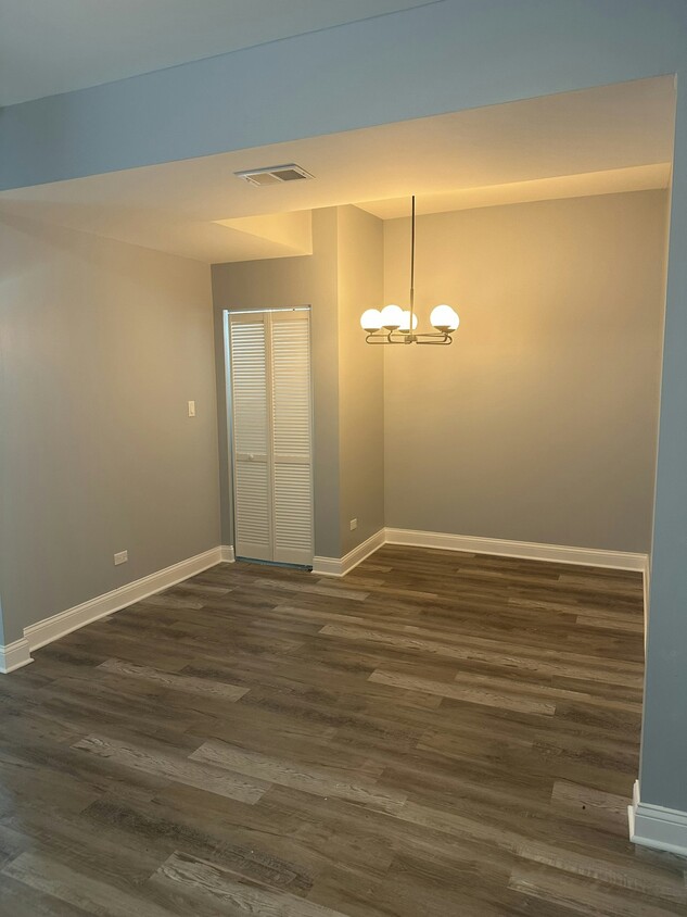 Building Photo - 6710 S Parnell Ave