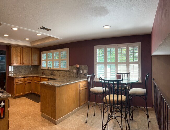 Building Photo - 791 Arbor Oaks Dr