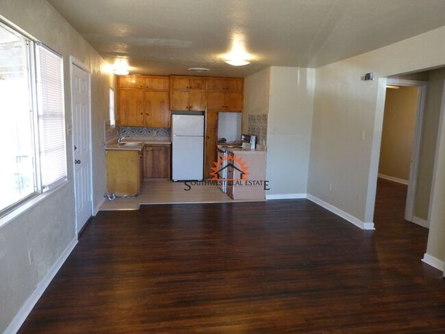 Foto del edificio - Super Cute 2 bedroom 1 bath home.