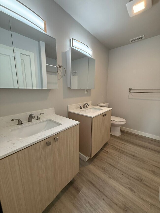 Foto del edificio - Gorgeous Pet Friendly Three Bedroom Lebano...