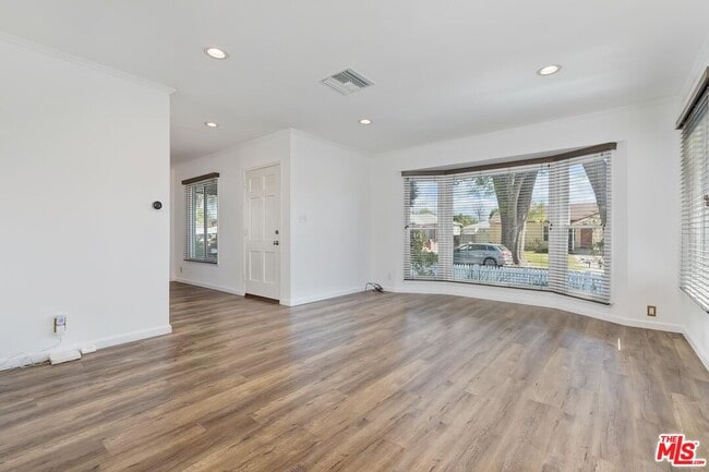 Building Photo - 6533 Rubio Ave