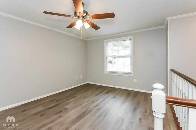 Foto del edificio - 2829 Pine Meadow Dr