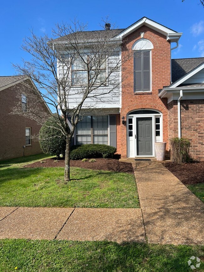 Building Photo - 9135 Sawyer Brown Rd