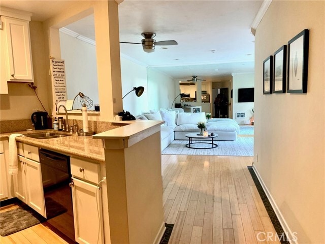 Foto del edificio - 620 The Village