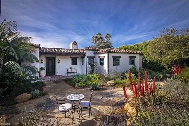 Foto del edificio - 1540 Knoll Cir Dr