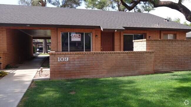 Building Photo - 109 W Concorda Dr