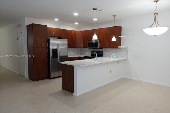 Foto del edificio - 16233 SW 47th Ct