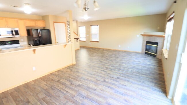 Foto del edificio - 3/2.5 Townhome in Redmond