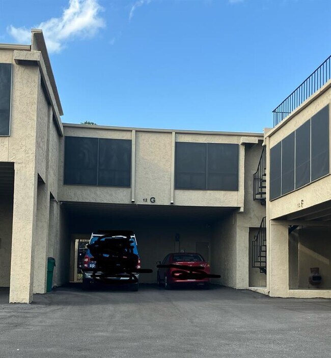 Foto del edificio - 5916 Lago Vista Way