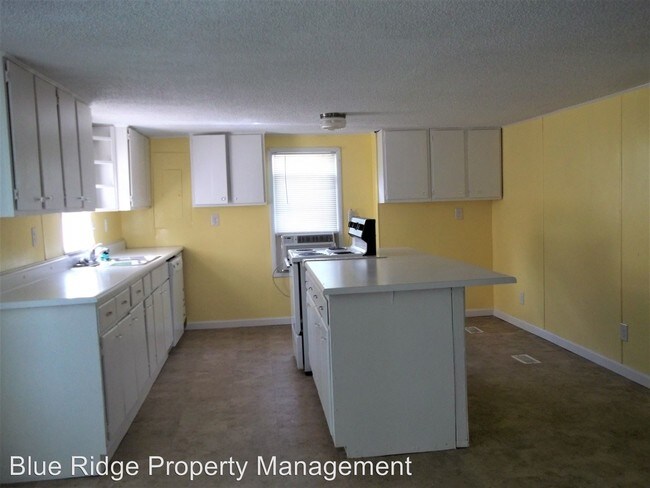Building Photo - 3 br, 1 bath House - 1201 Marbleton Road