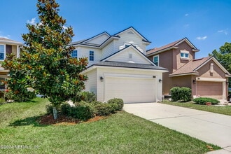 Building Photo - 500 Howland Drive
