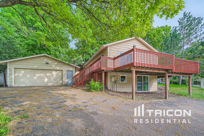 Foto del edificio - 4512 Montgomery Rd
