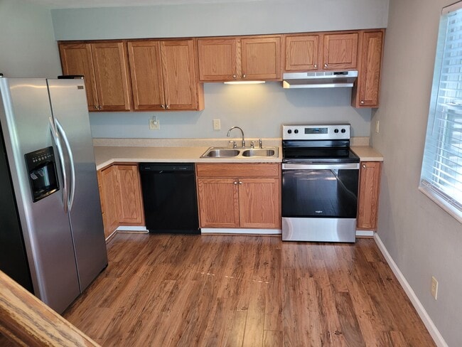 Foto del edificio - 8 Peartree Ln