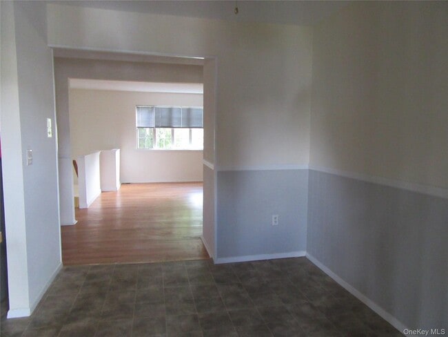 Building Photo - 41 Weathervane Dr