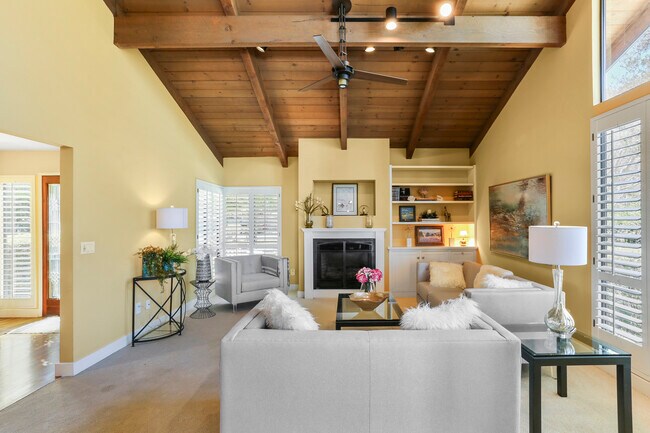 Building Photo - 45 Alta Mesa Cir
