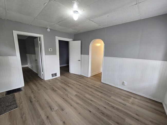 Foto del edificio - 425 Glenwood St