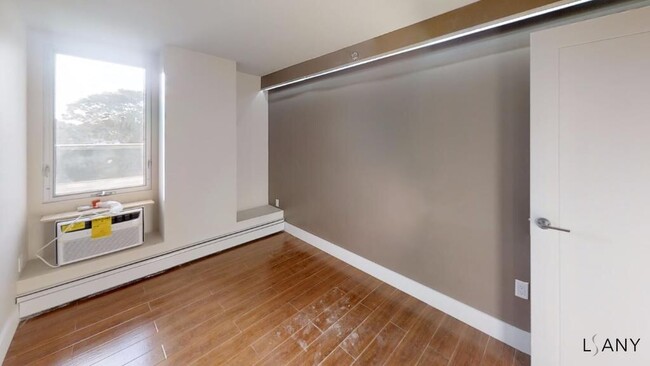 Foto del edificio - 2330 Hoffman St