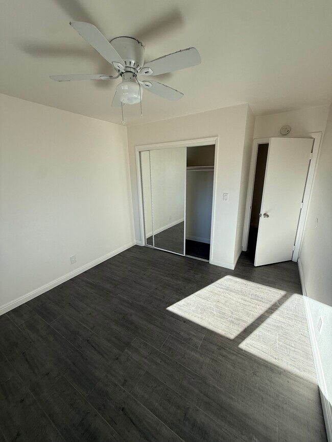 Foto del edificio - 278 E Washington Blvd