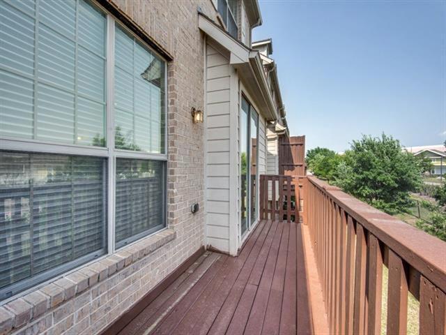 Foto del edificio - 1355 Chase Ln