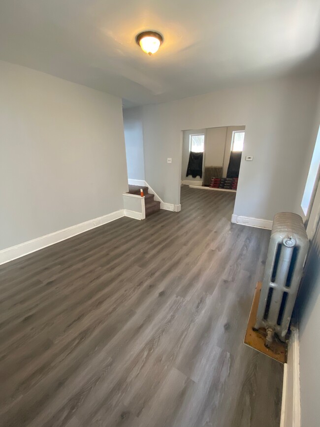 Building Photo - 4551 Mulberry St