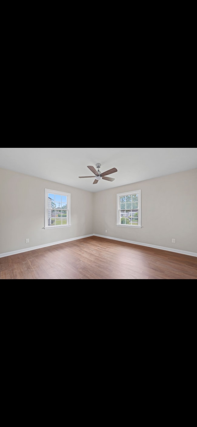 Building Photo - 2018 Louisiana Ave