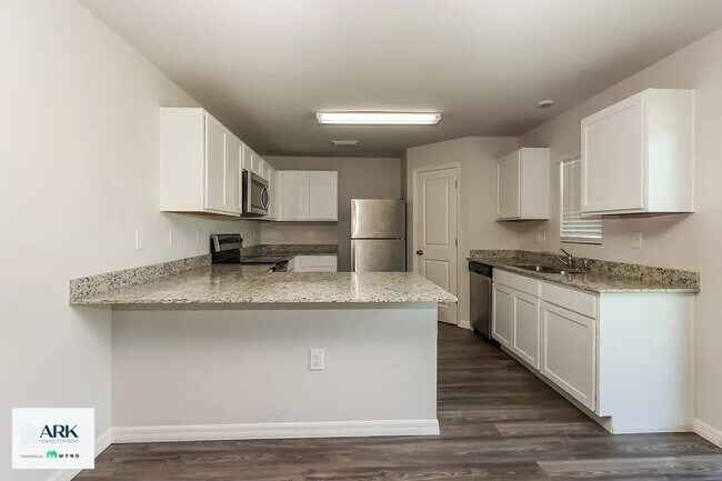Foto del edificio - 28257 Chinquapin Dr