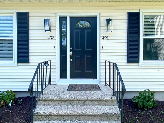 Foto del edificio - 491 Middletown Ave