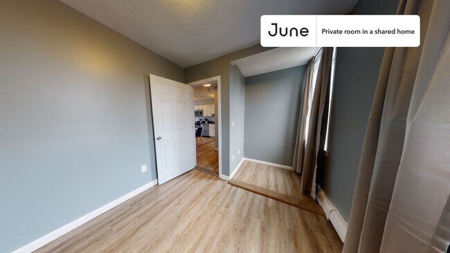 Foto del edificio - Room in Shared 3 bed/1 bath home in North End