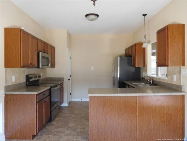 Building Photo - 134 Whitetail Ct