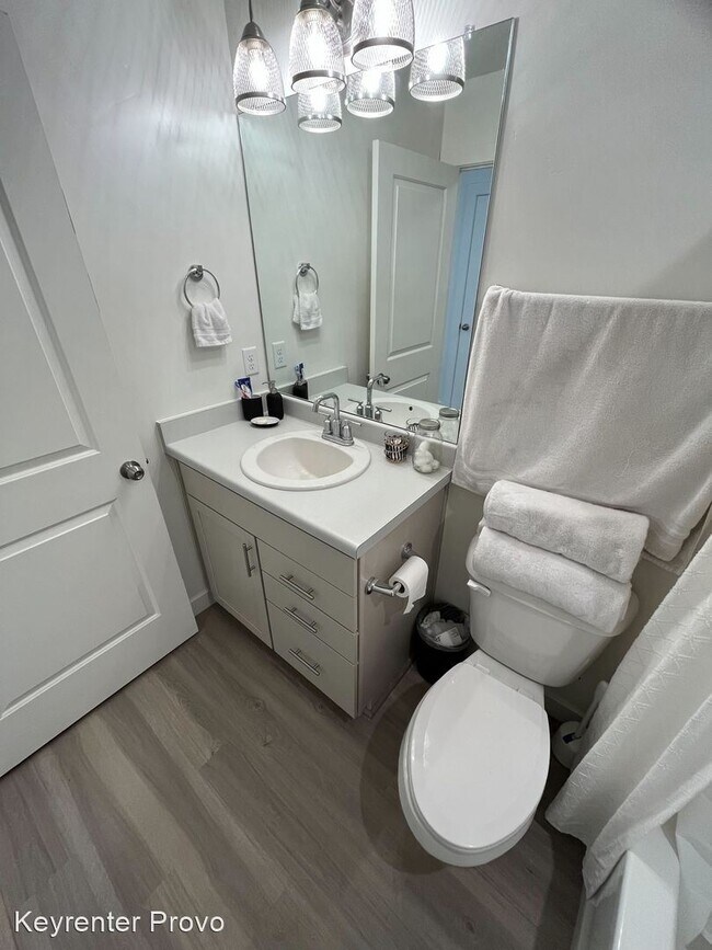 Foto del edificio - 3 br, 2.5 bath House - 1731 N 1230 E