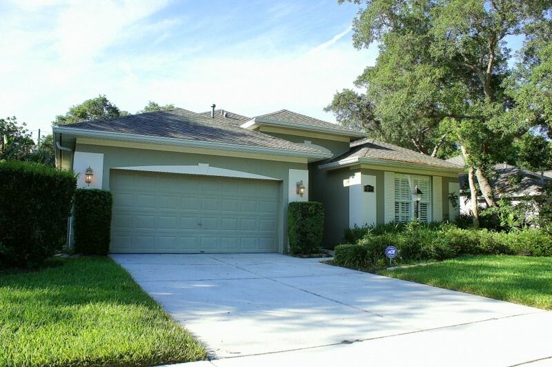 Primary Photo - 4 Bedroom Pool Home--Lawn/Pool Incl