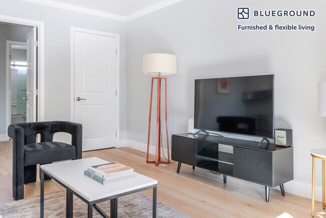 Foto del edificio - 848 Jordan Ave