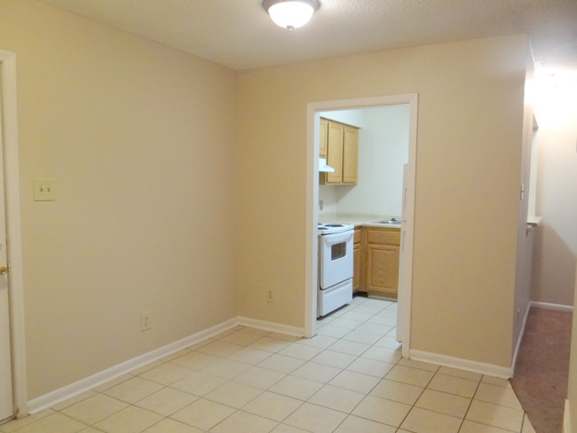 Dining looking into Kitchen - Trafalgar Apartments