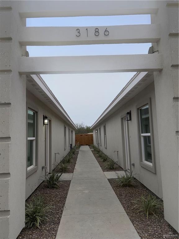 Building Photo - 19 Briggs Rd