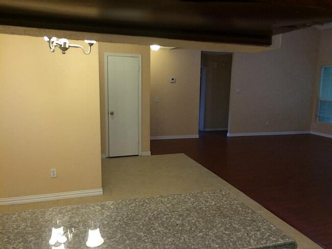 Building Photo - 16826 Rippling Mill Dr