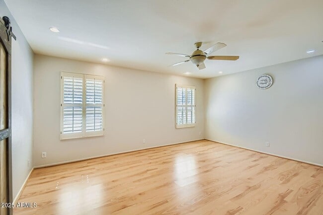 Foto del edificio - 201 W Diana Ave