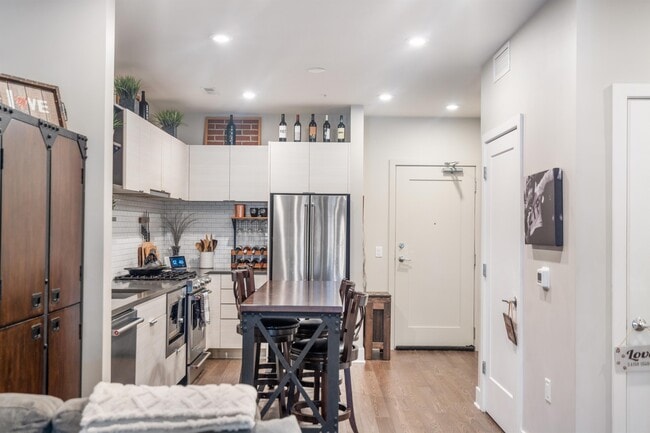 Building Photo - 506 Diamondback Dr