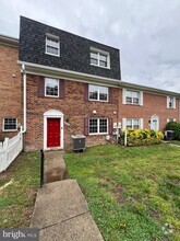 Building Photo - 9846 Hagel Cir
