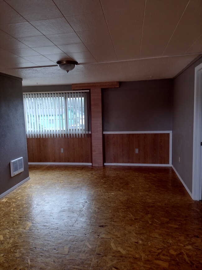 Building Photo - 1008 Stockwell St