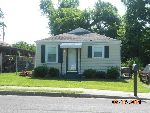 Wonderful trees - 2020 Salem Mason Dr
