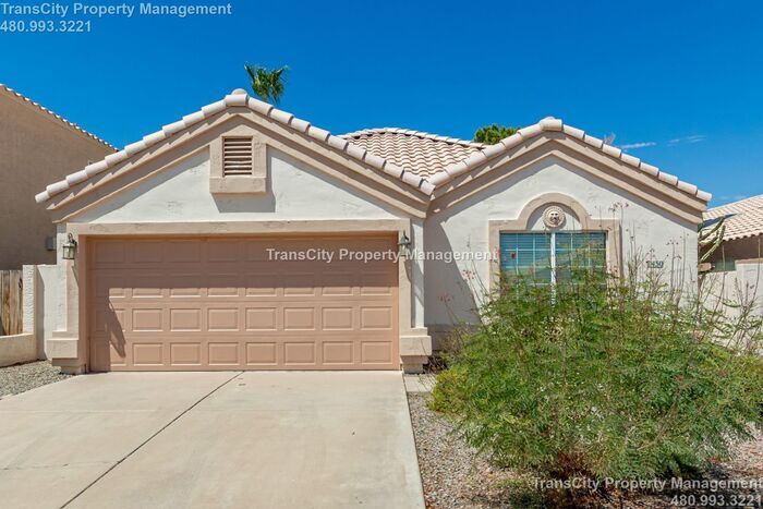 Primary Photo - 3 Bedroom Home for Rent in Chandler on the...