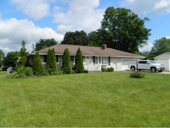 Foto principal - 17 Tandler Ave
