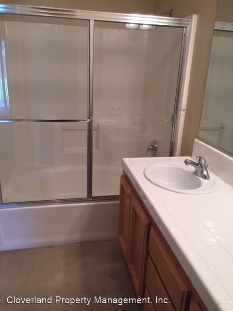 Building Photo - 3 br, 2 bath House - 748 Champagne Ct.