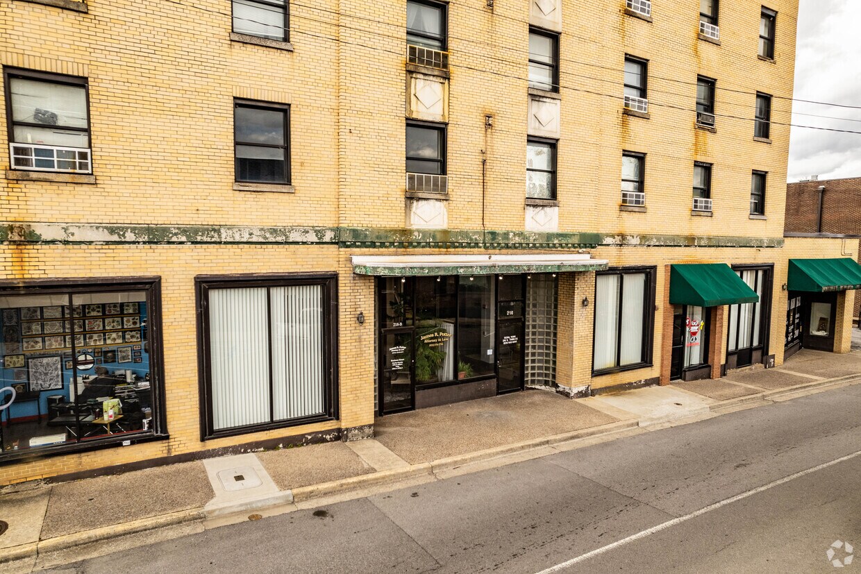 Building Photo - Royal York Apartments